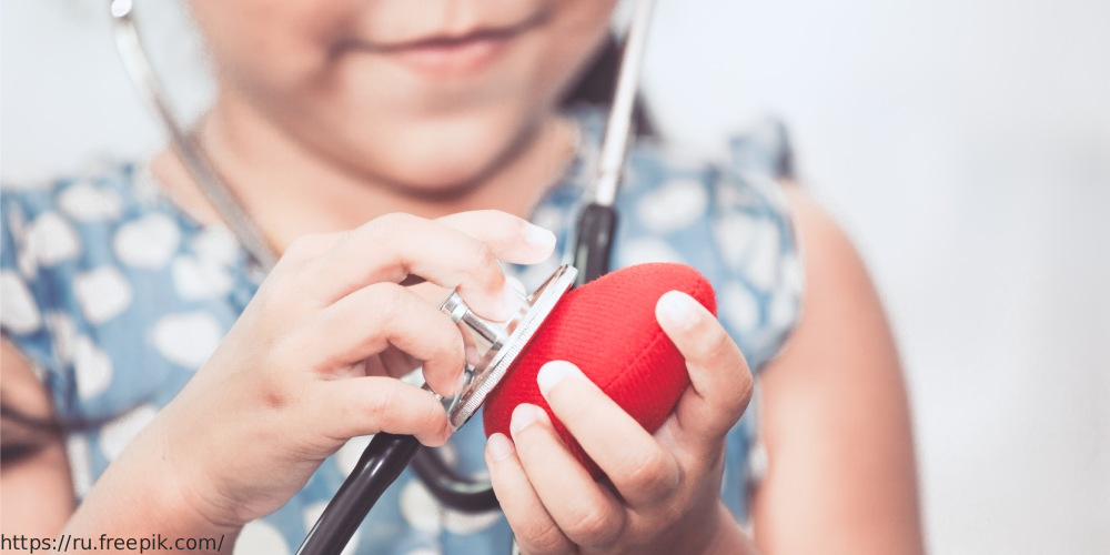 Сотрудники оргметодотдела по педиатрии выступили на конференции «Кардиология от А до Я»