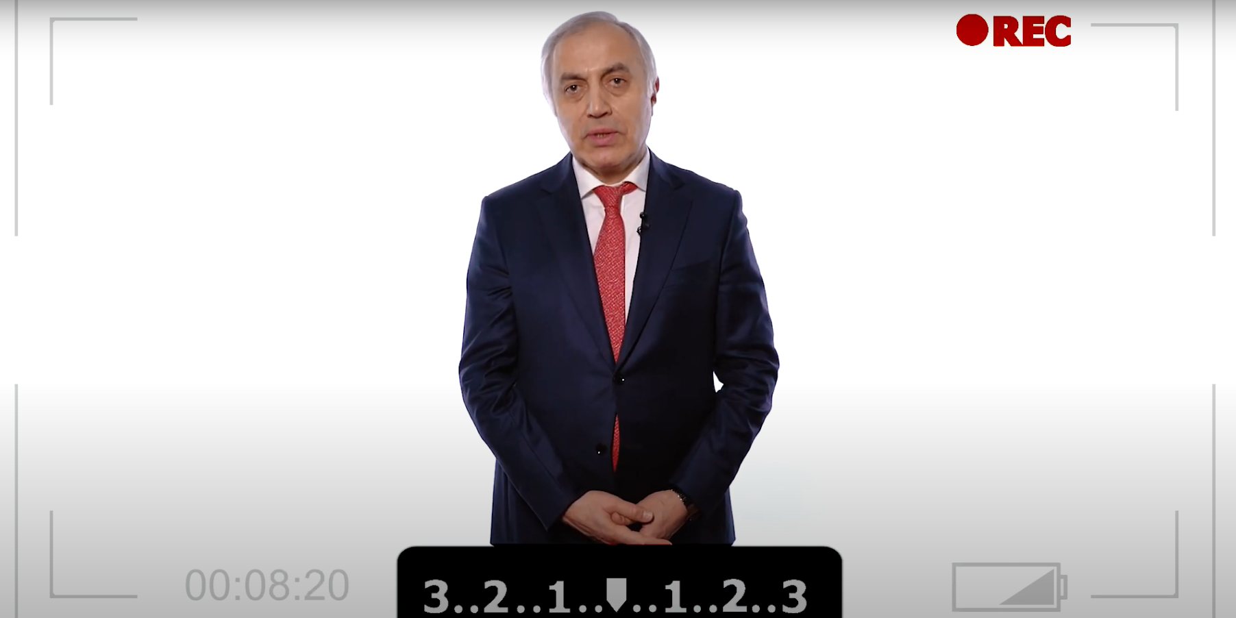 «Топ-10 НЕсерьезных вопросов»: педиатр Исмаил Османов