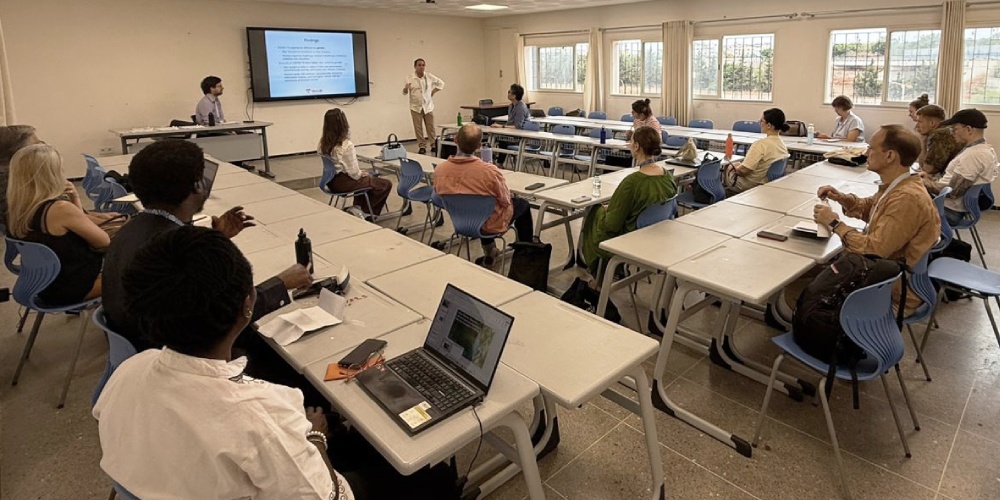 Пространство диалогов с ведущими социологами