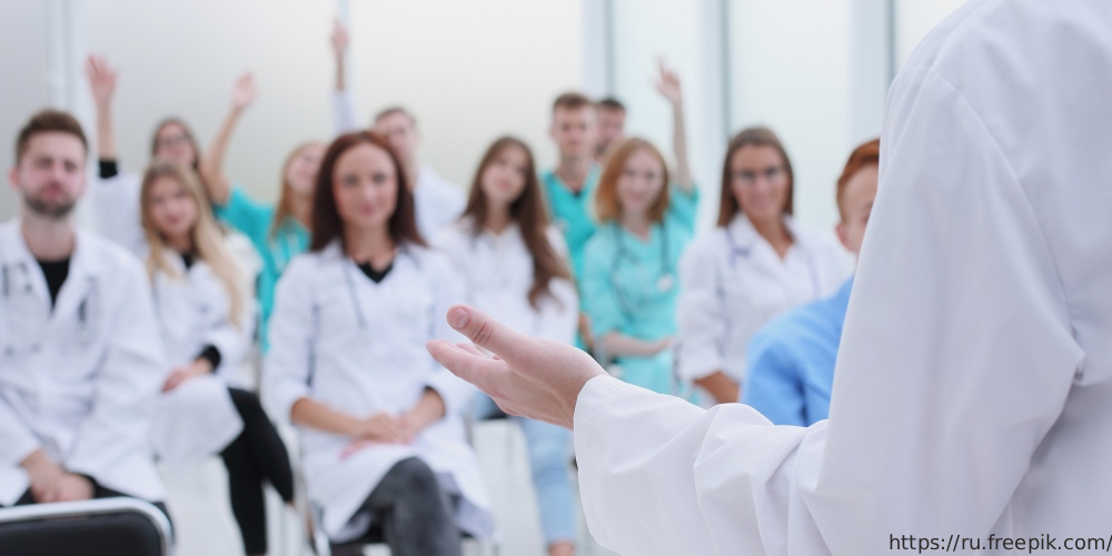 Статья, посвященная совершенствованию квалификации врачей