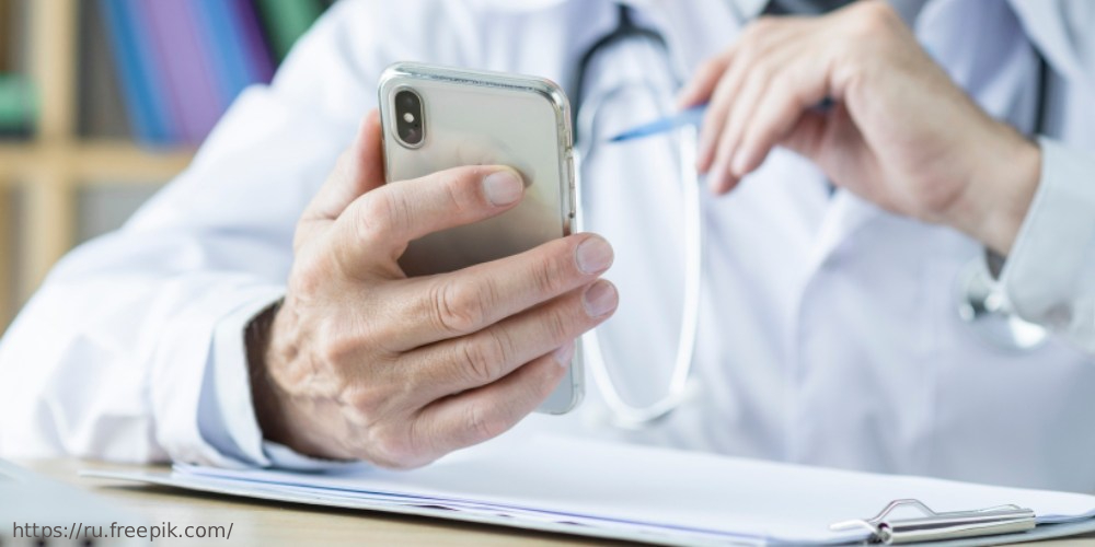 Мнение экспертов относительно использования медицинских чат-ботов