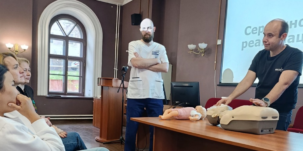 Мастер-классы для родителей по оказанию первой помощи детям