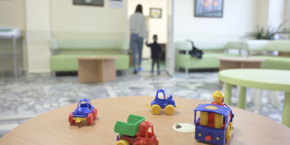 20 ноября – день, когда мы благодарим тех, кто лечит детские болезни и дарит надежду