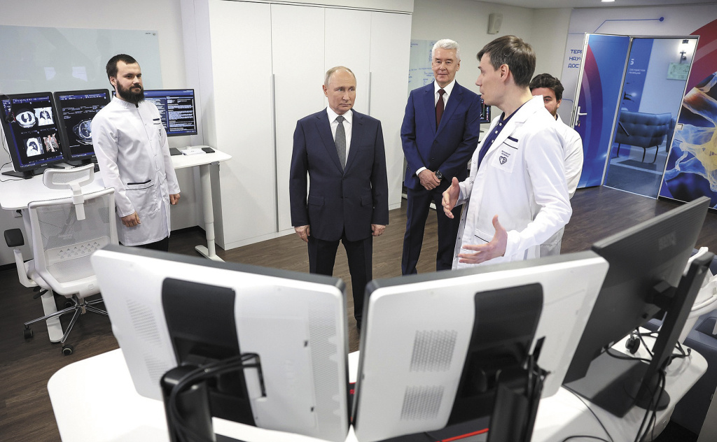 Владимир Путин и Сергей Собянин 