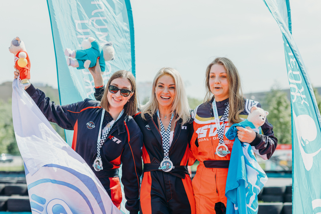 G75A5451.jpg G75A5451.jpg