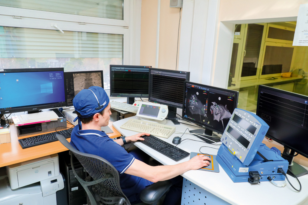 MART3064.jpg MART3064.jpg