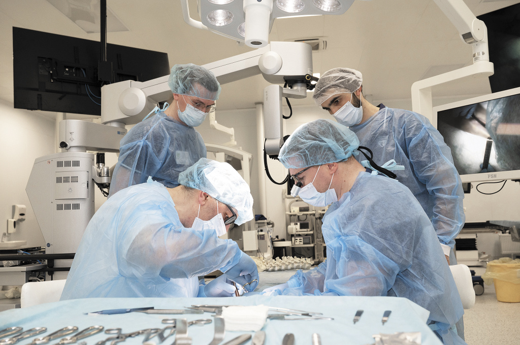 обучение, кадаверный центр.jpg